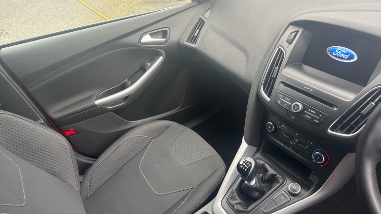 Ford Focus 1.0 EcoBoost 125 Zetec Edition 5dr Petrol Hatchback